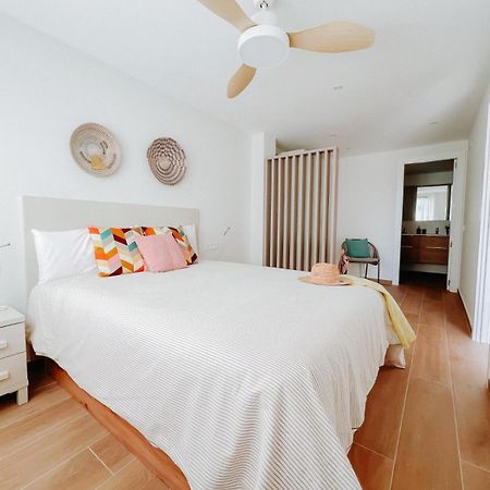 Femina Blue Apartment Cambrils Bagian luar foto