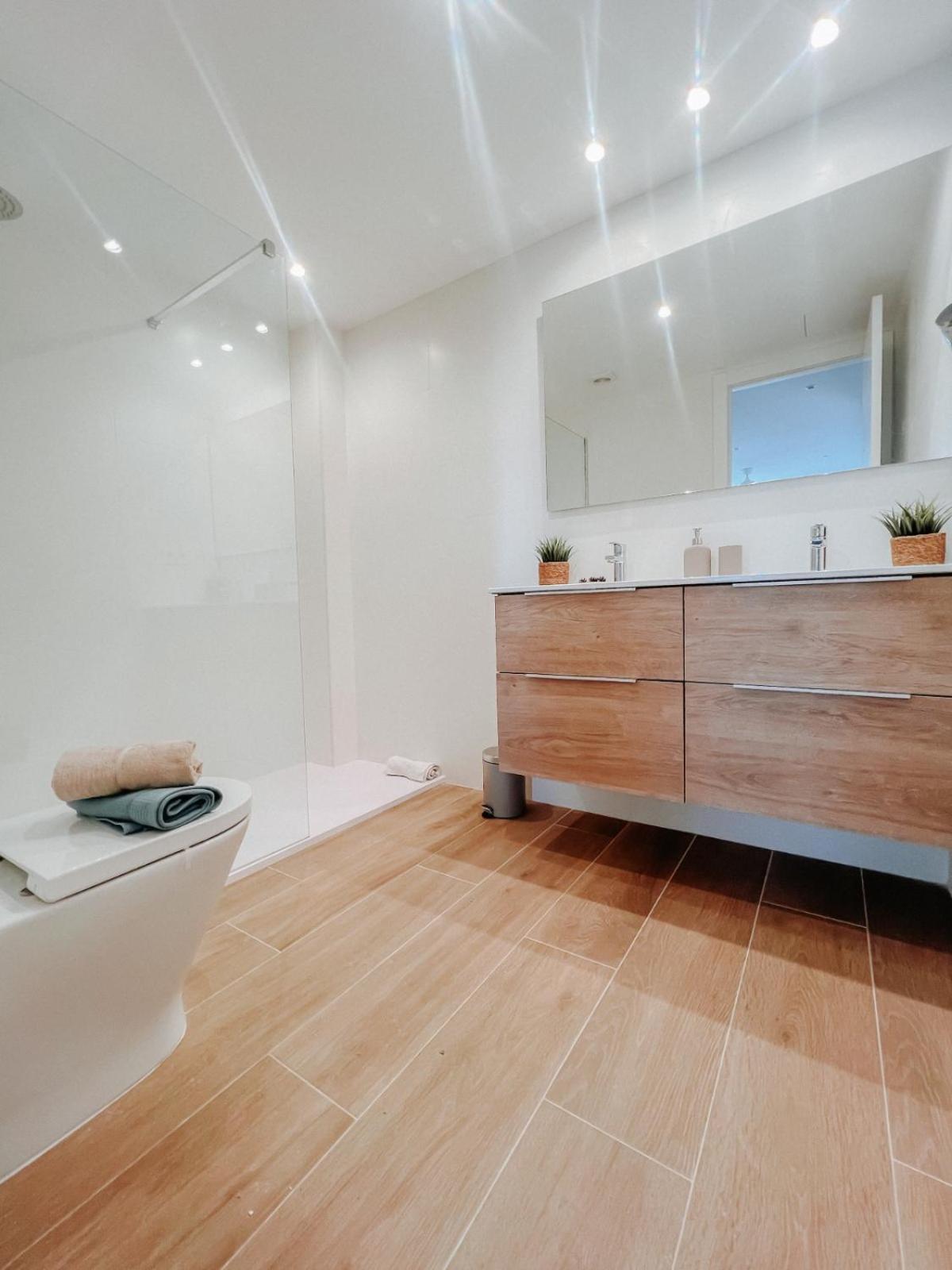 Femina Blue Apartment Cambrils Bagian luar foto